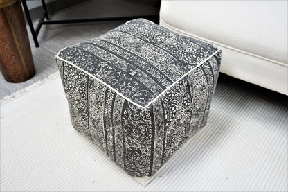 Alarins Pouf